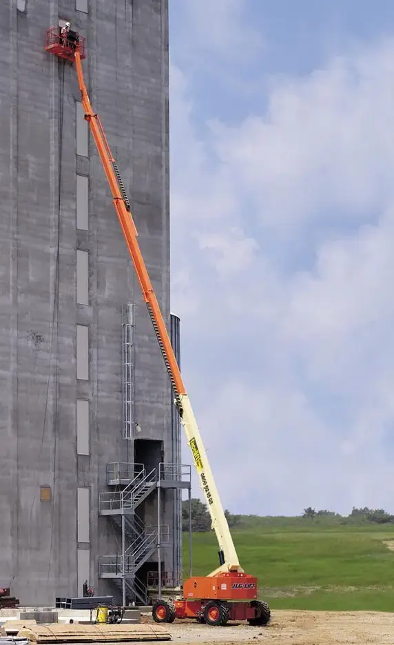 120 ft Reach