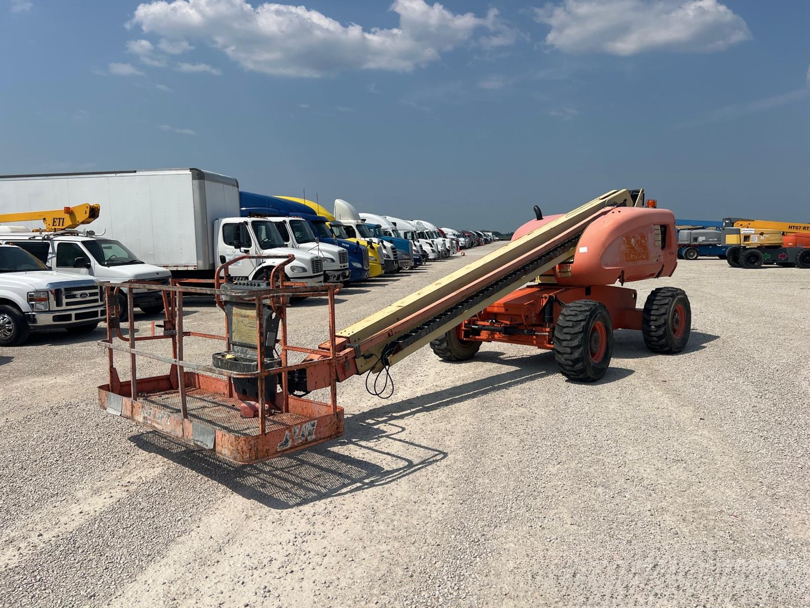 JLG 600S